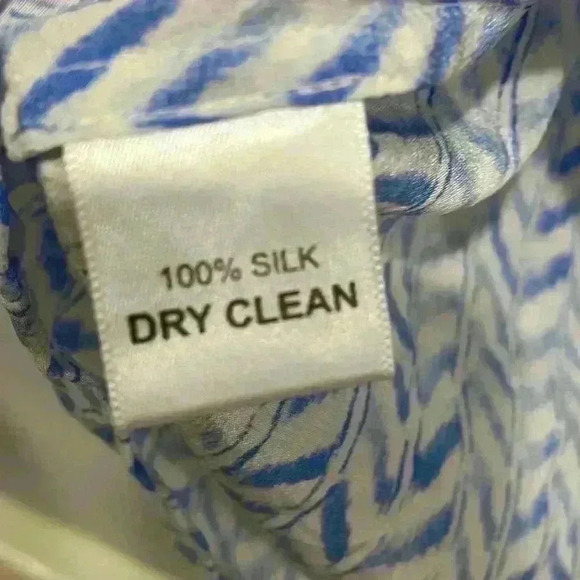 Tommy Bahama silk chevron blouse top shirt size small petite - Picture 4 of 7